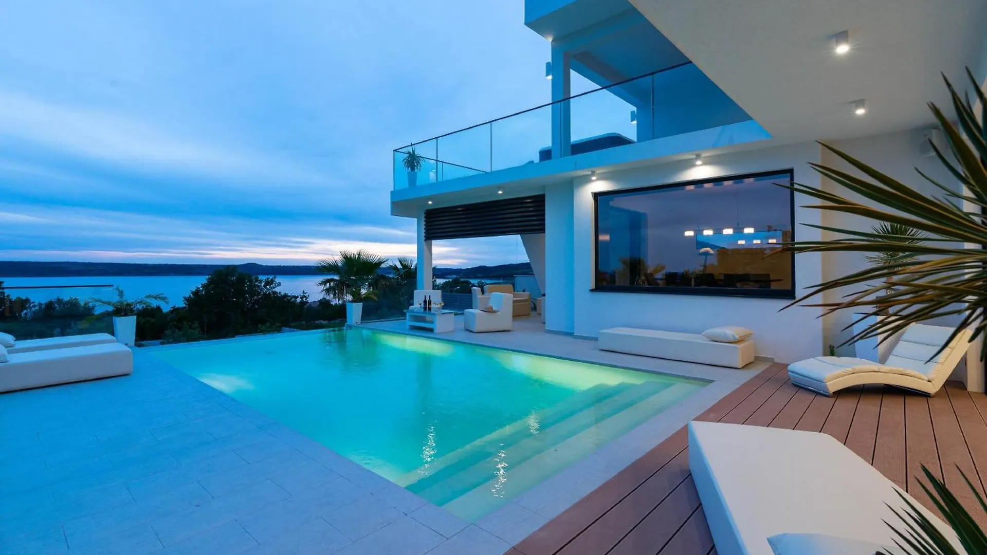 My Dalmatia - Luxury Villa Michelle With Private Infinity Pool, Sea View Jacuzzi, Sauna And Home Gym Maslenica Holiday home