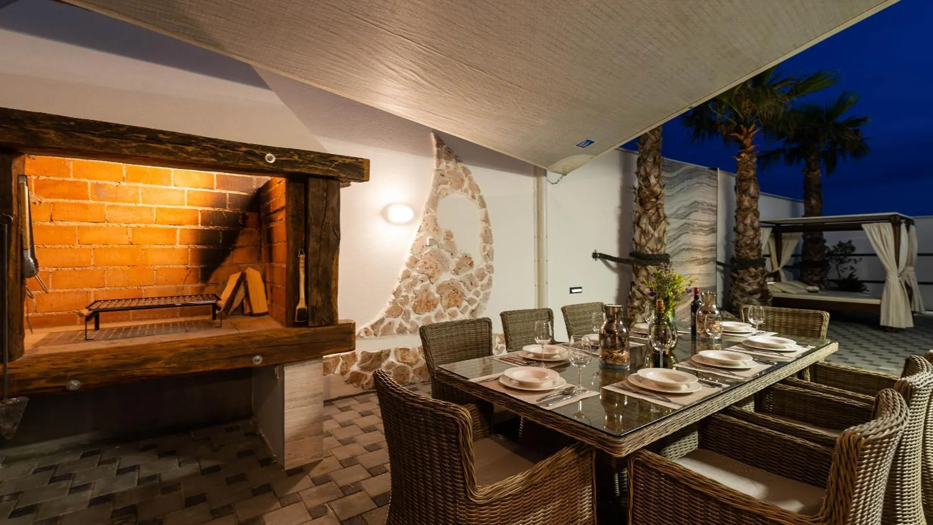 My Dalmatia - Luxury Villa Michelle With Private Infinity Pool, Sea View Jacuzzi, Sauna And Home Gym Maslenica