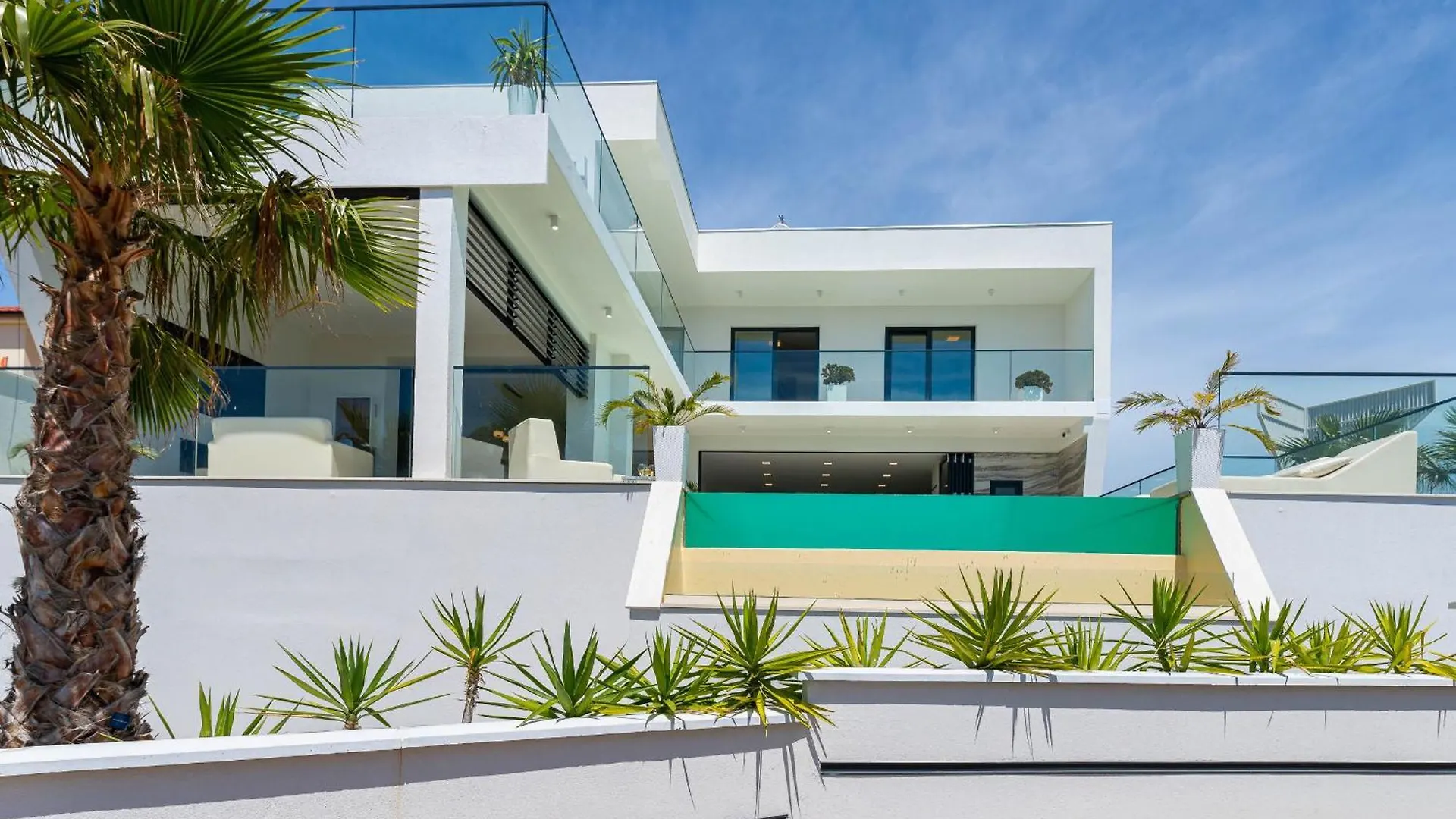 My Dalmatia - Luxury Villa Michelle With Private Infinity Pool, Sea View Jacuzzi, Sauna And Home Gym Maslenica Holiday home